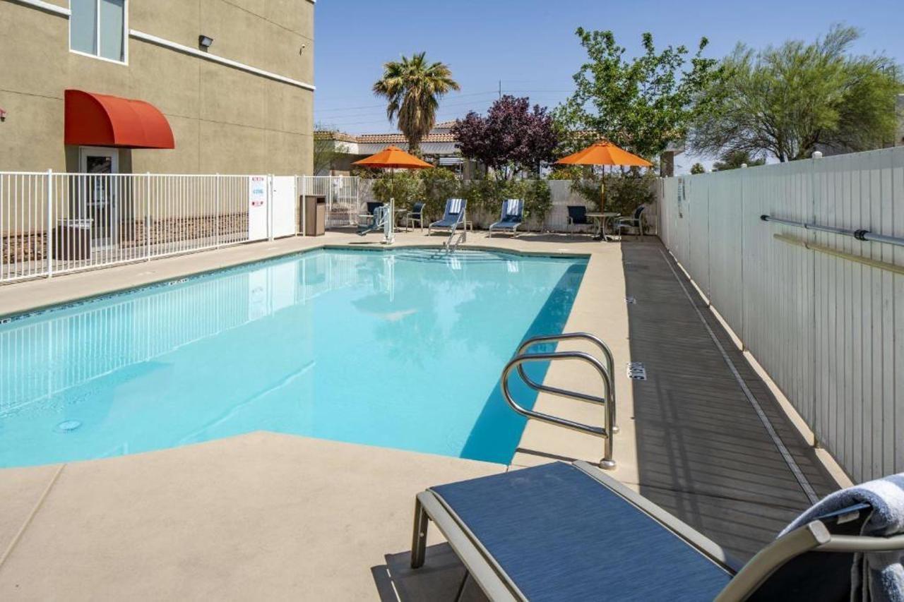 Best Western Plus Henderson Hotel Las Vegas Exterior photo