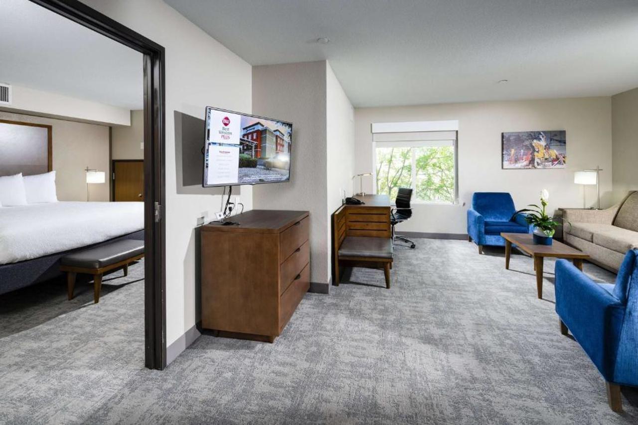Best Western Plus Henderson Hotel Las Vegas Exterior photo